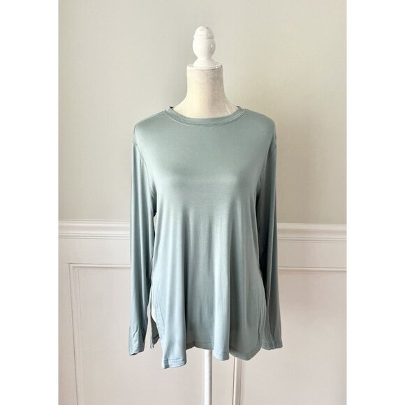 Mono B Longline Pullover Top with Curved Hem Blue Gray NWT L - Picture 2 of 5